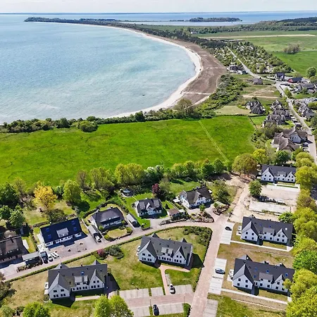 Strandnahe Rex Rugia: Balkon & Wellness Apartment